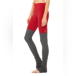 *Brand New With Tags* Alo Yoga Goddess Leggings in Red and Grey Size Small